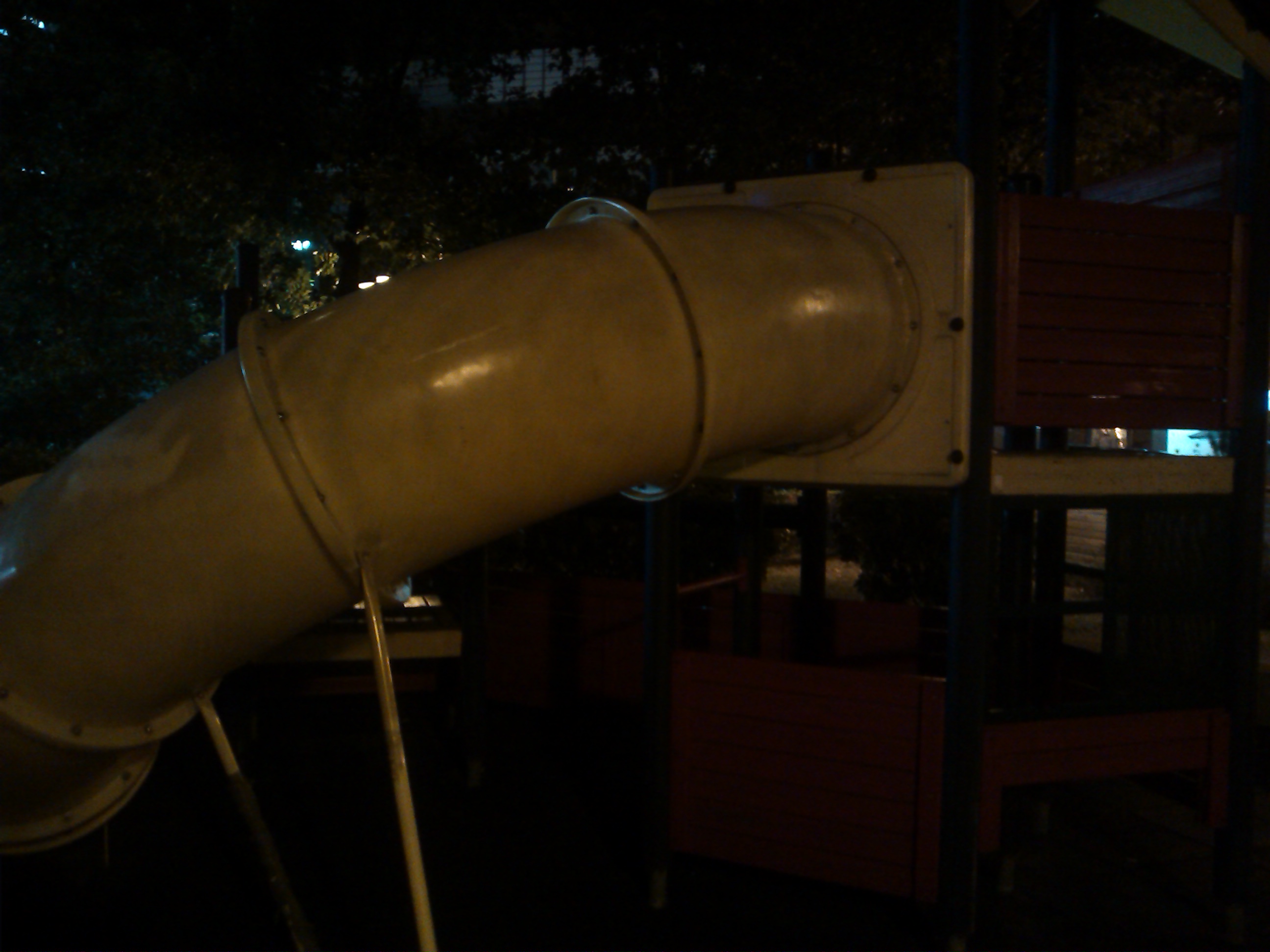 Sharp SH630E亞太智慧新秀 雙卡雙待雙核心！