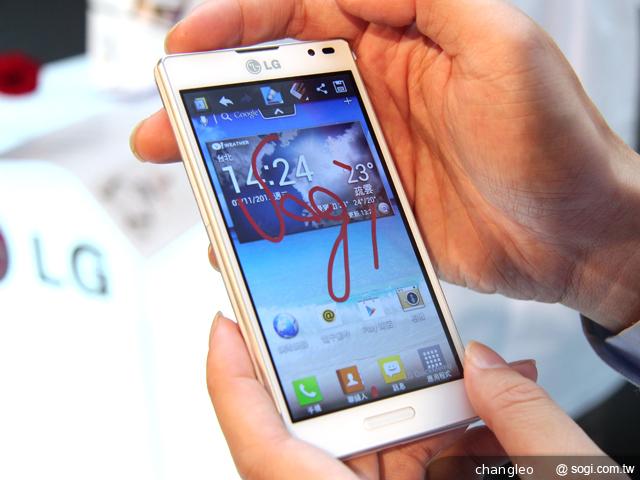 4.7吋雙核時尚手機LG Optimus L9 中華獨賣 4.7吋雙核時尚手機LG Optimus L9 中華獨賣