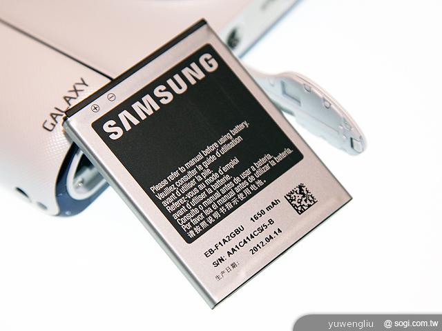 三星GALAXY Camera智慧相機跨界登台 單機16,900元