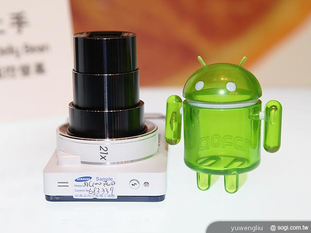 三星GALAXY Camera智慧相機跨界登台 單機16,900元