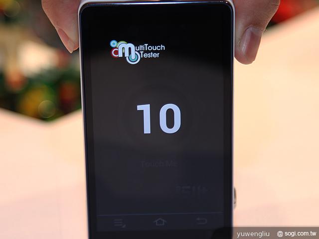 三星GALAXY Camera智慧相機跨界登台 單機16,900元