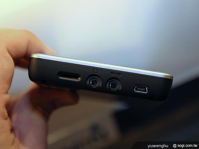 Garmin發表Android導航機nuvi 3595R【101資訊月】