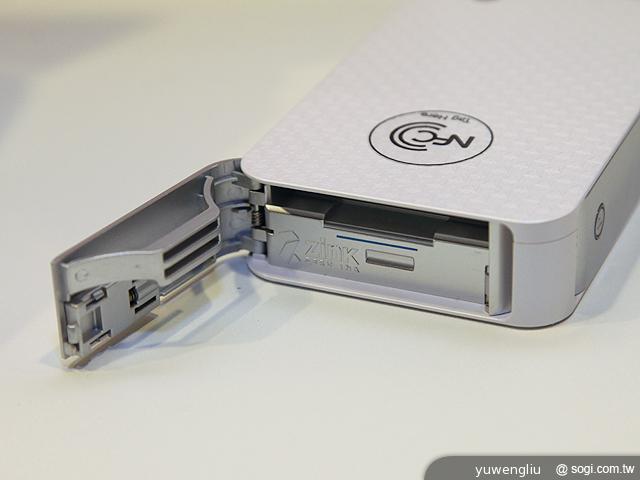 LG推Pocket Photo口袋印相機 隨拍隨印隨分享【101資訊月】