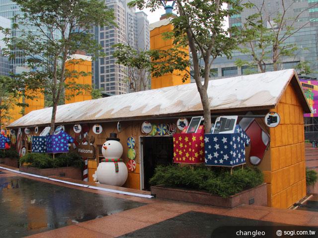 華碩變形手機PadFone2珍珠白新色 預購加贈保護套