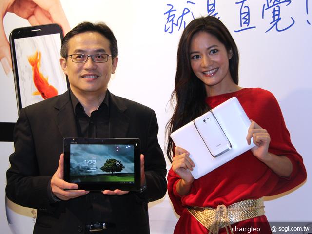 華碩變形手機PadFone2珍珠白新色 預購加贈保護套