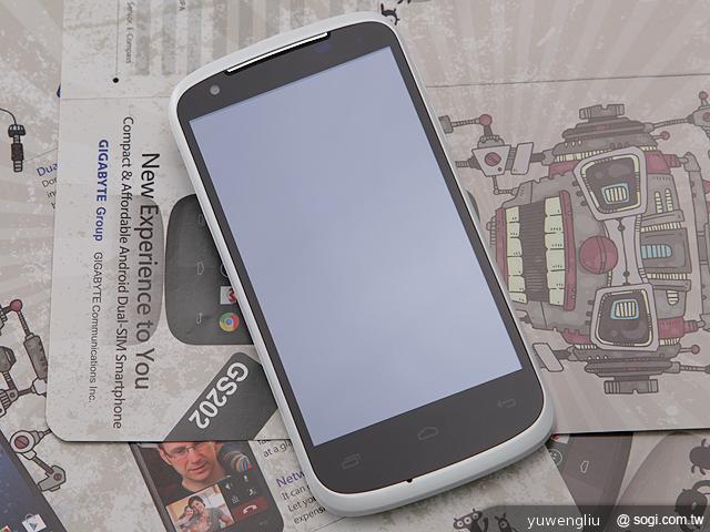 4.3吋簡約雙卡智慧精靈GSmart GS202