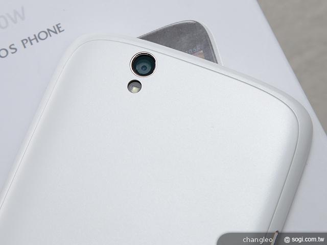 【外觀】5吋FHD 夏普AQUOS PHONE SH930W機身賞