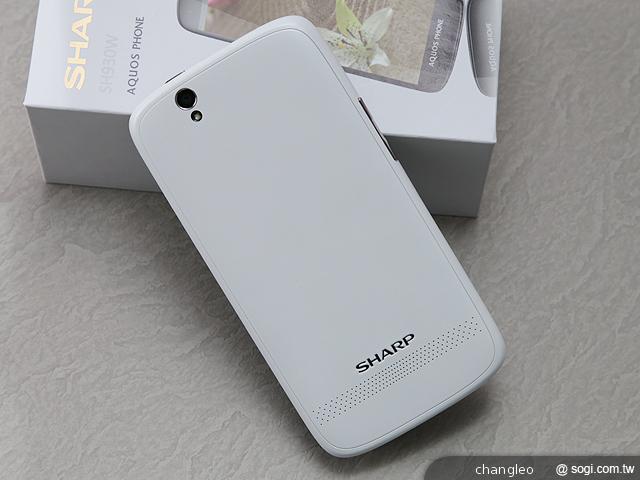 【外觀】5吋FHD 夏普AQUOS PHONE SH930W機身賞