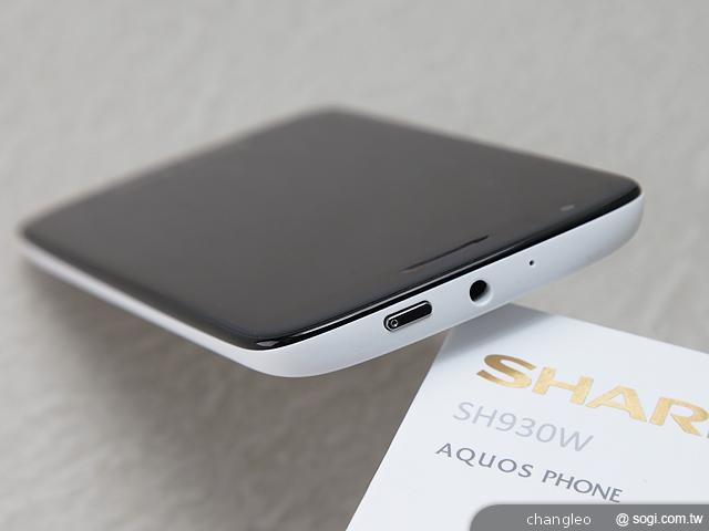【外觀】5吋FHD 夏普AQUOS PHONE SH930W機身賞