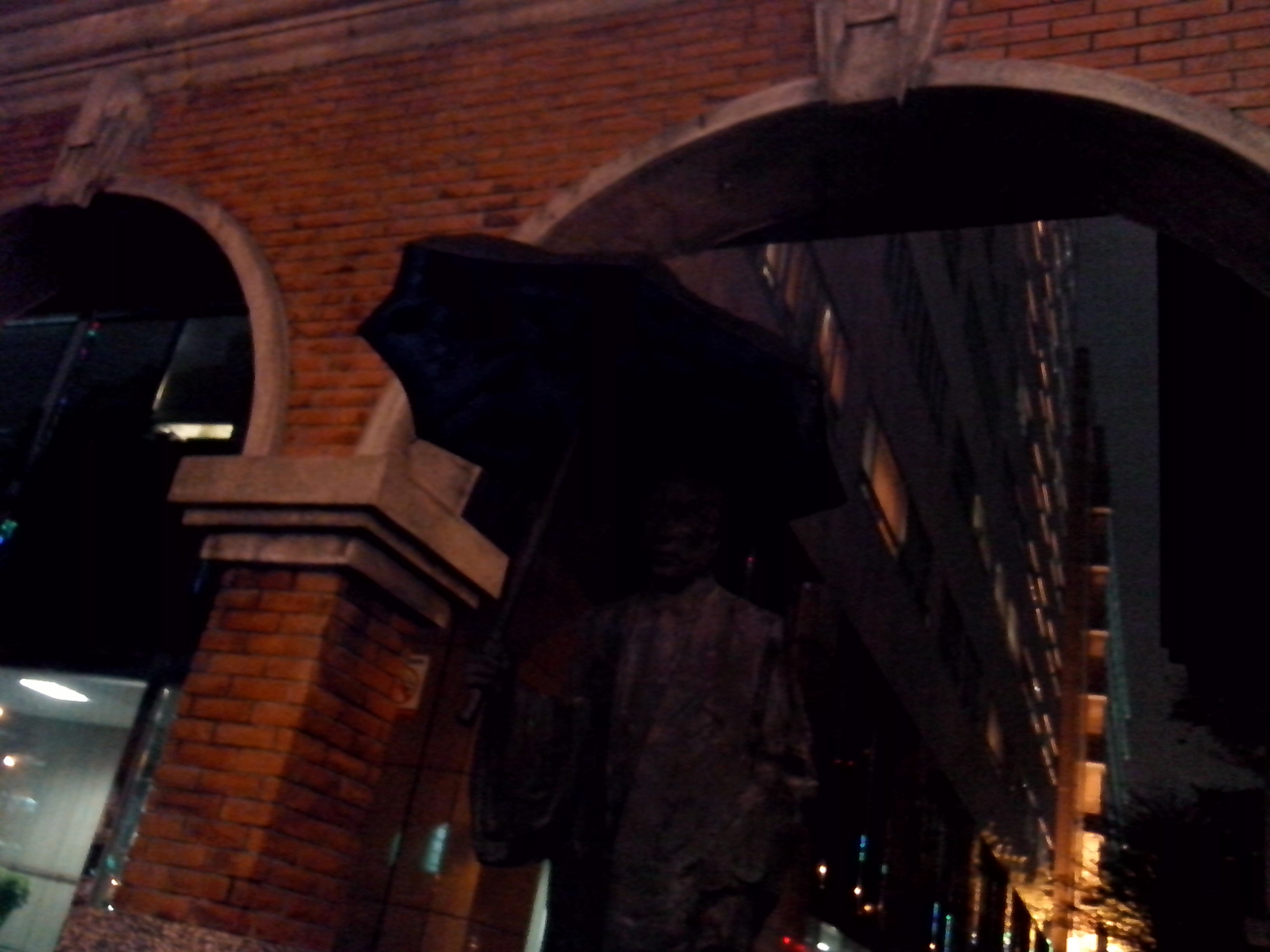 4.3吋簡約雙卡智慧精靈GSmart GS202