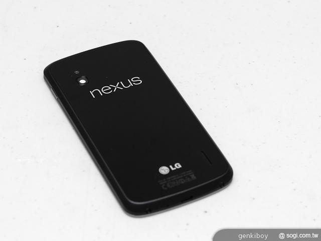 【外觀】秒殺新旗艦 Google Nexus 4開箱速覽