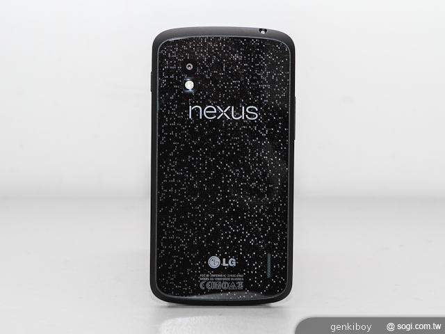 【外觀】秒殺新旗艦 Google Nexus 4開箱速覽
