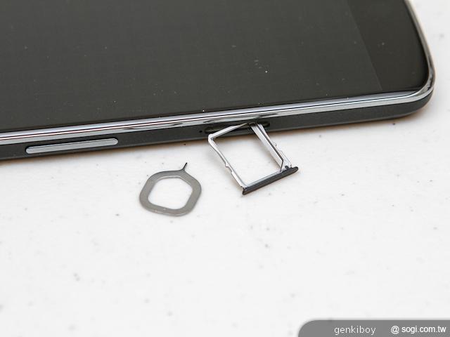 【外觀】秒殺新旗艦 Google Nexus 4開箱速覽