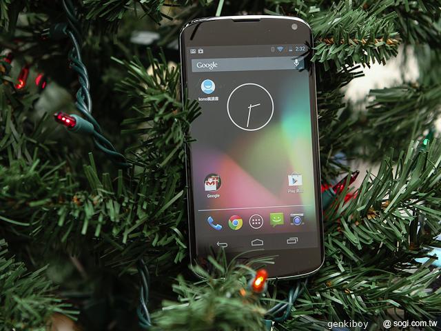 【外觀】秒殺新旗艦 Google Nexus 4開箱速覽