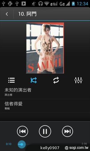 moii E801 五千有找的雙核4 吋雙卡智慧機