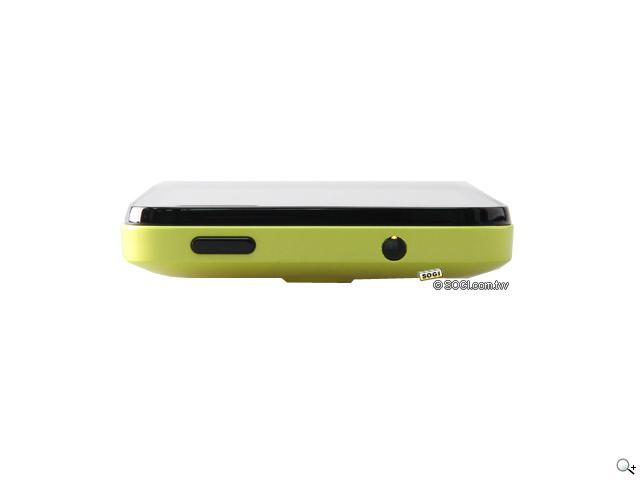 moii E801 五千有找的雙核4 吋雙卡智慧機