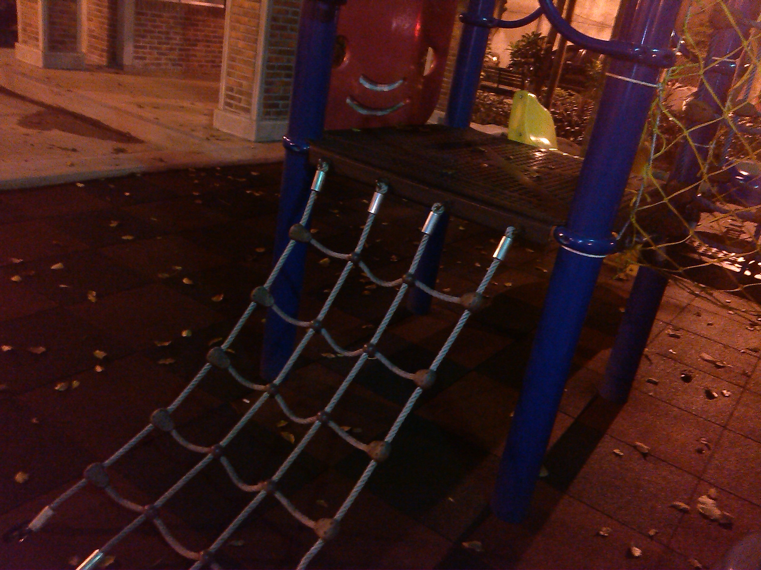 moii E801 五千有找的雙核4 吋雙卡智慧機