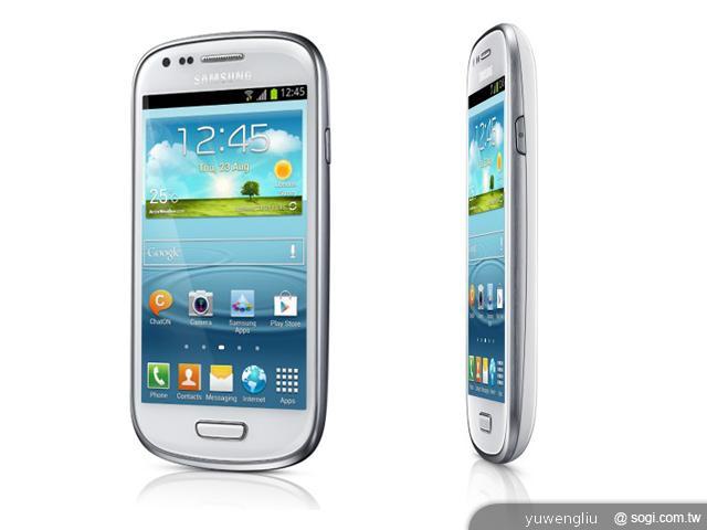 三星GALAXY S III mini i8190搶頭香 2013/1/3發表