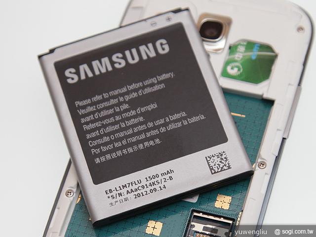 三星GALAXY S3 mini單機9900 四電信齊推