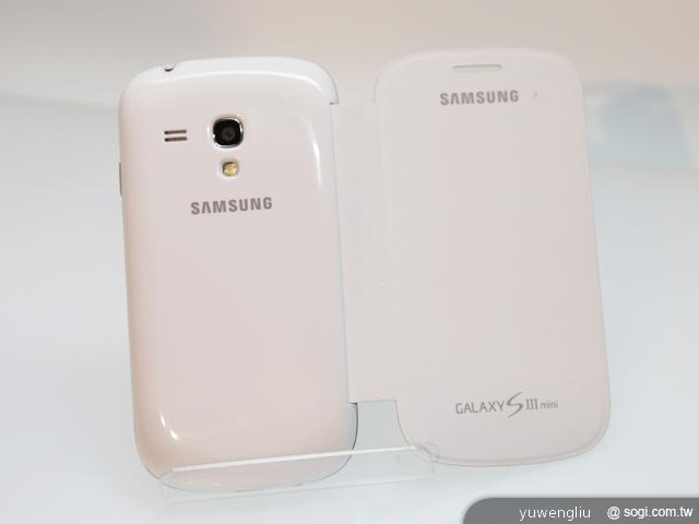 三星GALAXY S3 mini單機9900 四電信齊推