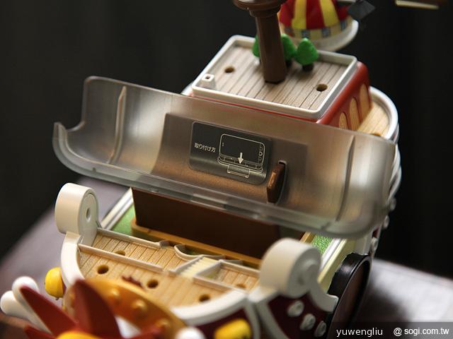 我要成為海賊王！NEC N-02E ONE PIECE特別版