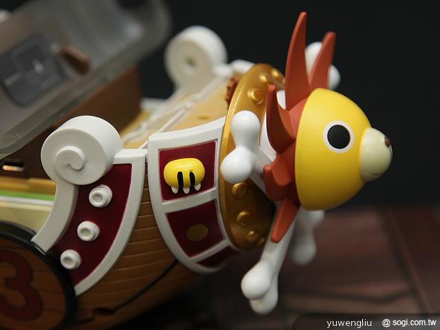 我要成為海賊王！NEC N-02E ONE PIECE特別版