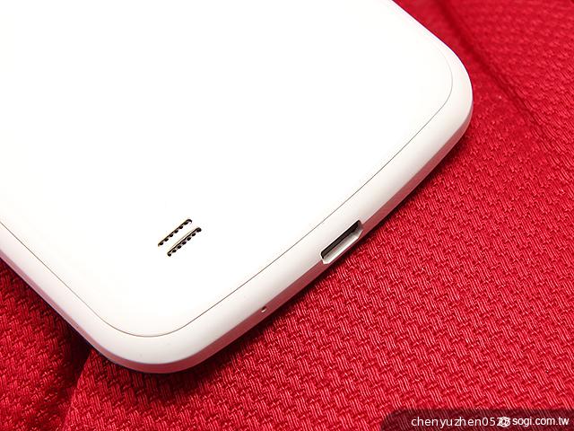 輕巧大視野 三星GALAXY Premier變臉機