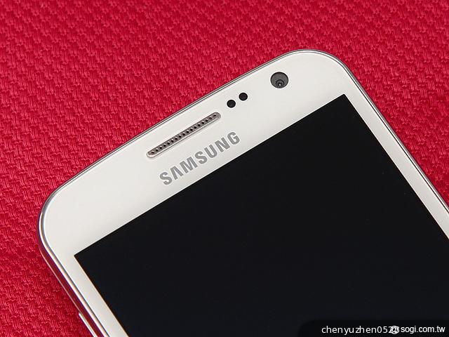 輕巧大視野 三星GALAXY Premier變臉機