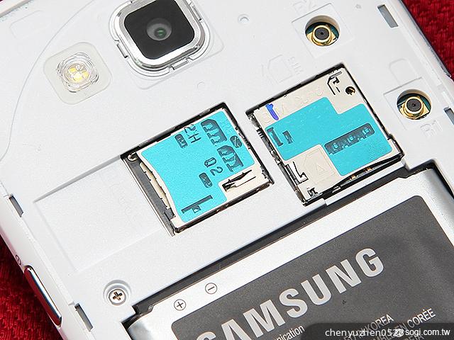 輕巧大視野 三星GALAXY Premier變臉機