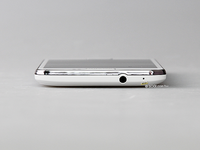 輕巧大視野 三星GALAXY Premier變臉機