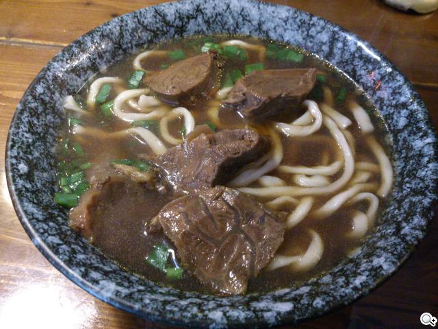 Sony Xperia T 心動弧線arc外型 怦然登場 Sony Xperia T 心動弧線arc外型 怦然登場