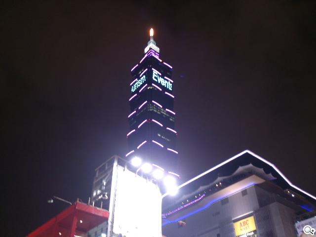 Sony Xperia T 心動弧線arc外型 怦然登場 Sony Xperia T 心動弧線arc外型 怦然登場