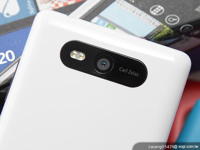 NOKIA Lumia 820無線充電彩殼換換機