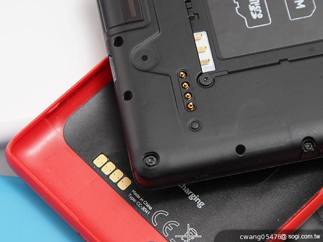 NOKIA Lumia 820無線充電彩殼換換機