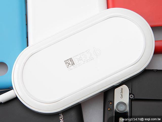 NOKIA Lumia 820無線充電彩殼換換機
