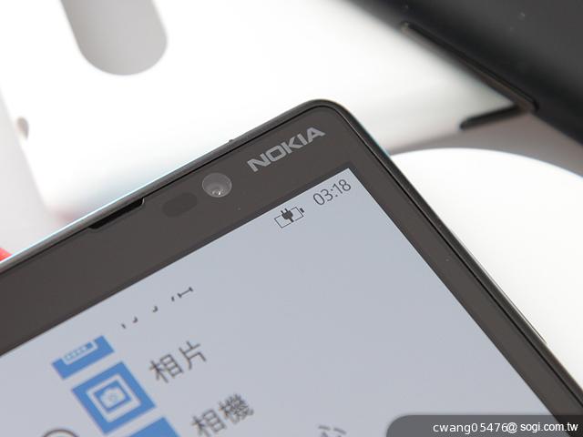 NOKIA Lumia 820無線充電彩殼換換機