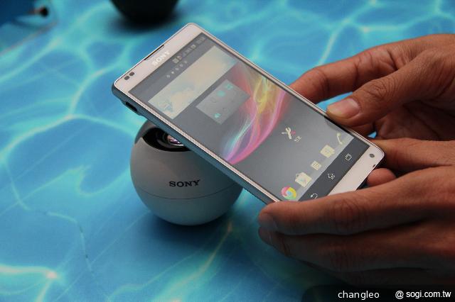 Sony Xperia Z、ZL美型5吋旗艦雙機登台 第1季開賣