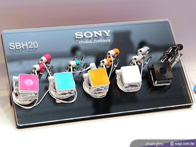 Sony Xperia Z、ZL美型5吋旗艦雙機登台 第1季開賣