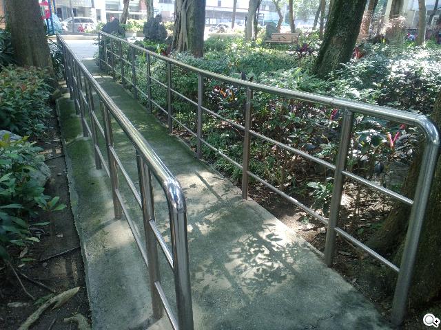 NOKIA Lumia 820無線充電彩殼換換機