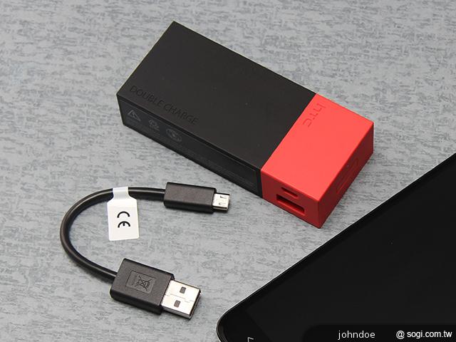 雙色混搭簡約時尚 HTC BB G600行動電源