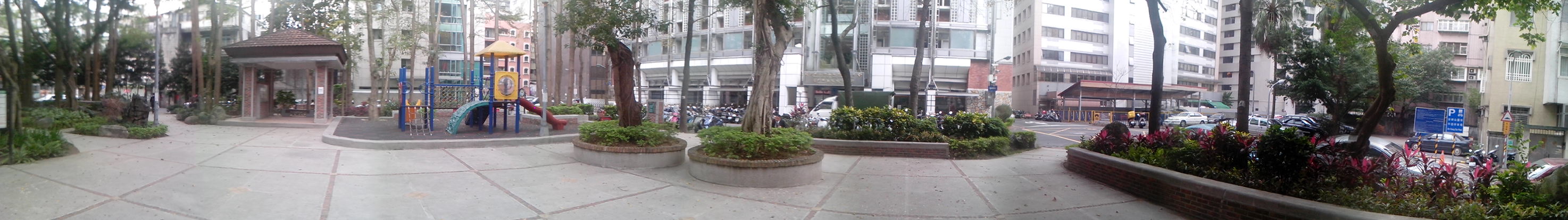 台灣製造的平價雙核手機 INHON PAPILIO G1