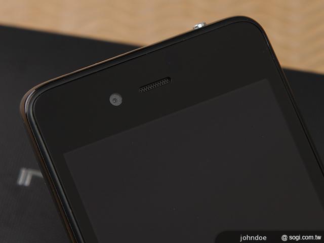 台灣製造的平價雙核手機 INHON PAPILIO G1