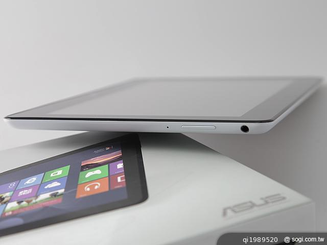 華碩VivoTab Smart ME400平板 Win8輕巧帶著走