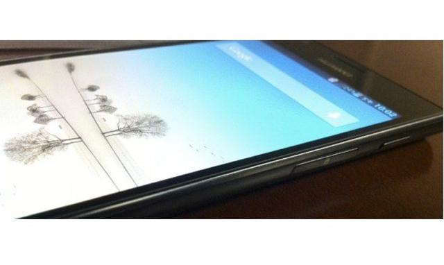 華為Ascend P2諜照傳再曝光 版本與先前有出入 華為Ascend P2諜照傳再曝光 版本與先前有出入