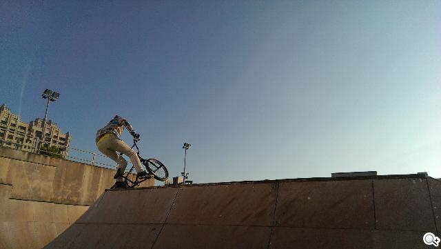 408萬畫素新HTC One實拍測試 UltraPixel與Zoe解析