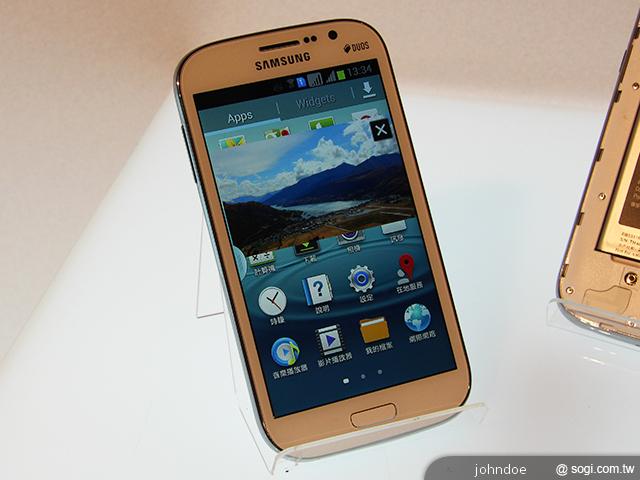 三星GALAXY Grand Duos五吋雙卡機月底開賣 單機13900 三星GALAXY Grand Duos五吋雙卡機月底開賣 單機13900