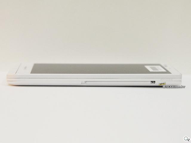 夏普AQUOS PHONE ZETA SH-02E極致效能日系美型