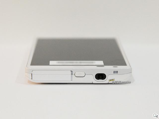 夏普AQUOS PHONE ZETA SH-02E極致效能日系美型