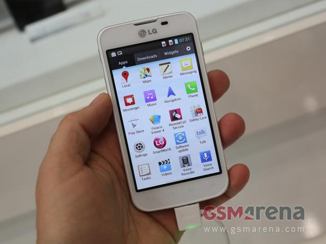 LG Optimus G、F、L、Vu四系列手機全面亮相【MWC 2013】