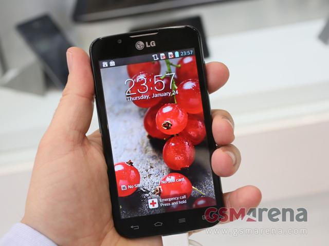 LG Optimus G、F、L、Vu四系列手機全面亮相【MWC 2013】